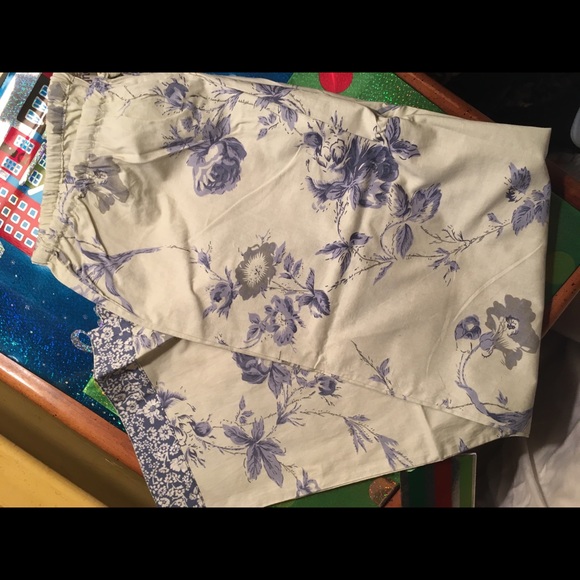 Pajama set - Picture 4 of 7